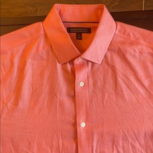 Banana Republic Men’s Button Down Dress Shirt